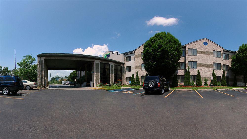Candlewood Suites Grand Rapids Airport By Ihg Cascade Kültér fotó