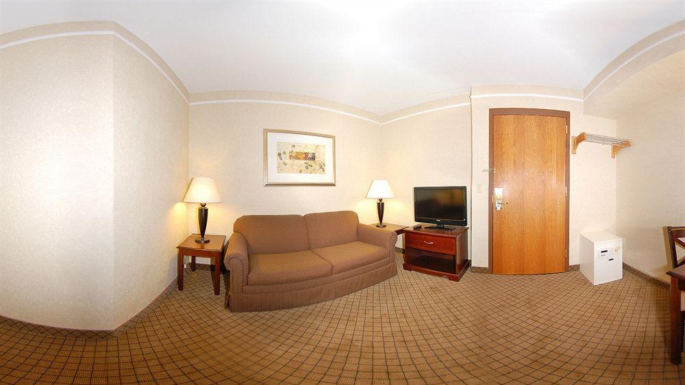 Candlewood Suites Grand Rapids Airport By Ihg Cascade Kültér fotó
