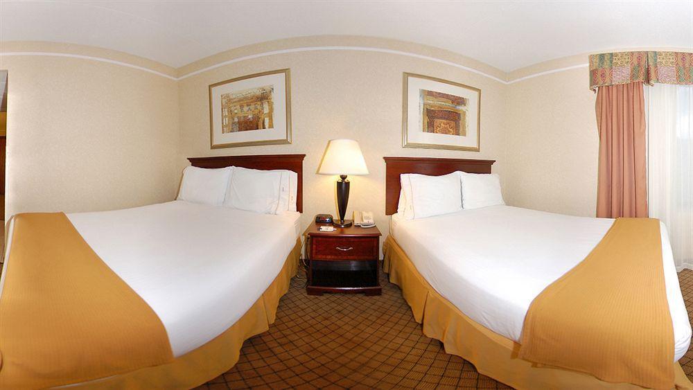 Candlewood Suites Grand Rapids Airport By Ihg Cascade Kültér fotó