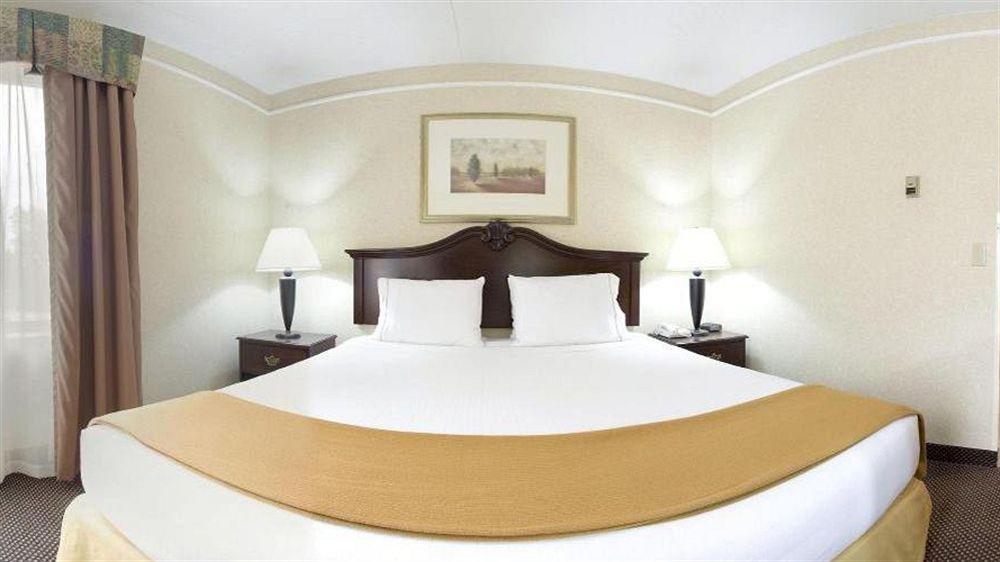 Candlewood Suites Grand Rapids Airport By Ihg Cascade Kültér fotó