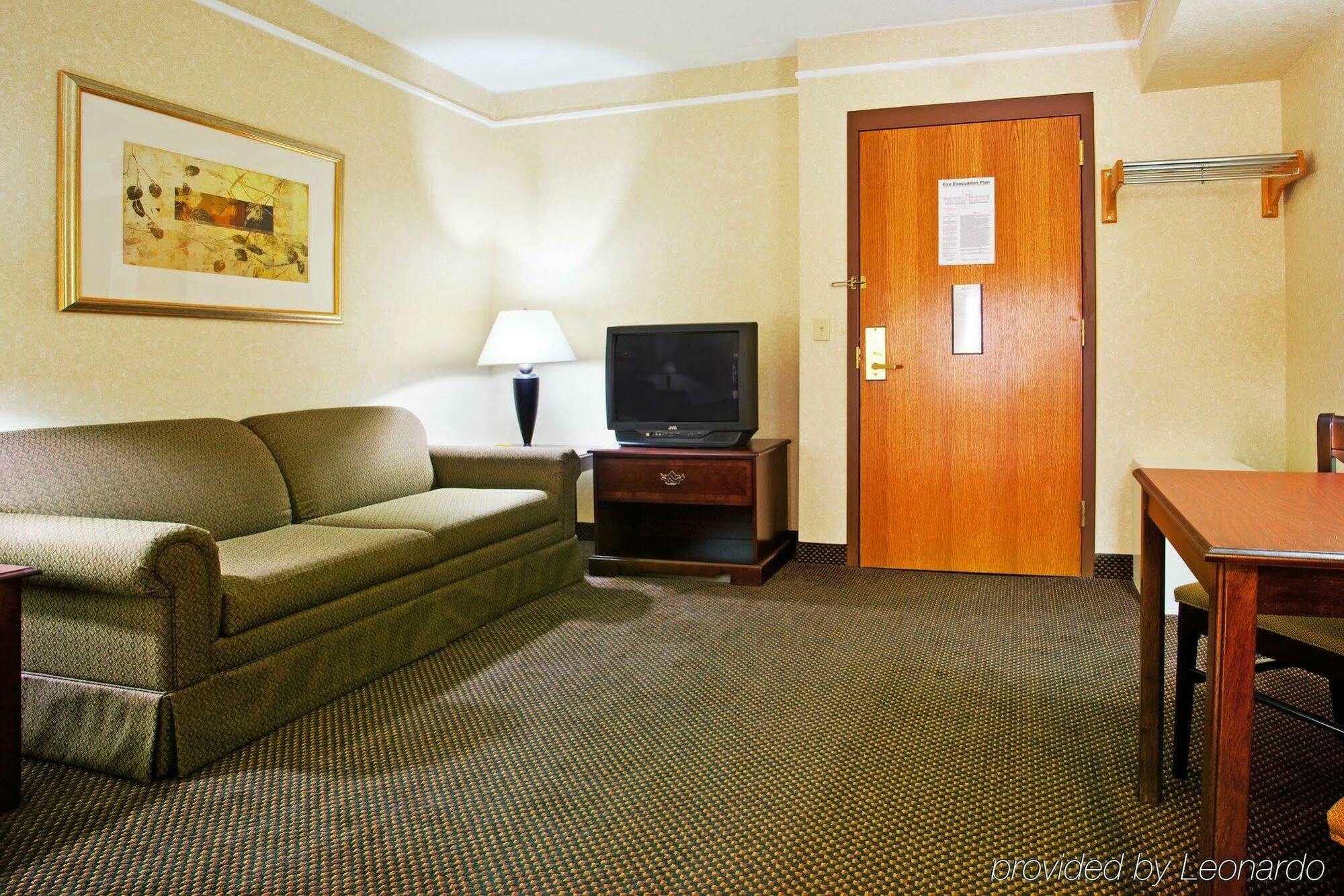 Candlewood Suites Grand Rapids Airport By Ihg Cascade Kültér fotó